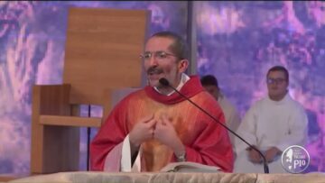 Padre Pio è Una Finestra Aperta Verso Il Mistero Di Dio. (fra Giuseppe Antonino 16 Settembre)