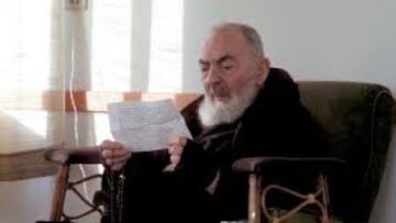 Il Diavolo Macchia Le Lettere Di Padre Pio