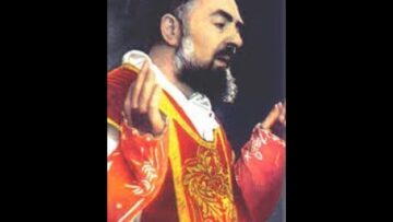 La Piaga Mistica Del Cuore Di Padre Pio