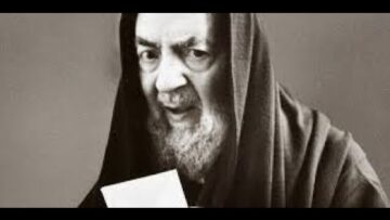 La Sciarpa Di Padre Pio