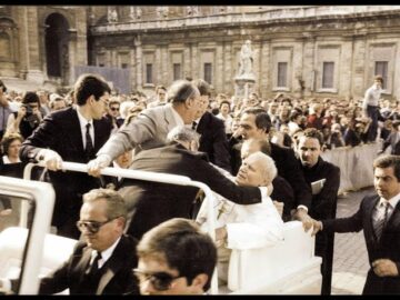 Nel 1948, 33 Anni Prima, Padre Pio Predisse Lattentato A Giovanni Paolo II