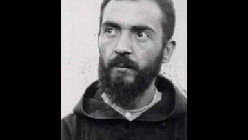 Padre Pio Ha Una Malattia Misteriosa