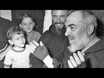 Padre Pio Le Disse: Tu Guarirai