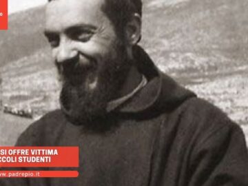Padre Pio Si Offre Vittima Per I Piccoli Studenti