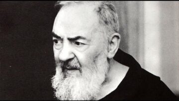 Tutti Cercano Padre Pio