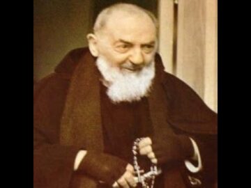 Vogliono Trasferire Padre Pio