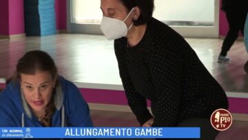 Allungamento Gambe (Un Giorno, Un Allenamento 13 Ottobre)