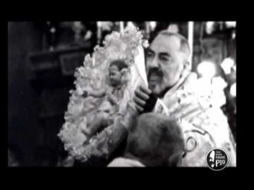 Gesù Bambino E Padre Pio (storia Di Padre Pio)