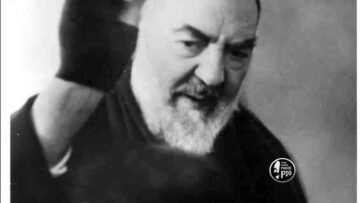 Padre Pio Nel Confessionale (la Storia Di Padre Pio)