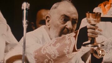 Padre Pio Sacerdote Per Tutti E Per Sempre (stoia Di Padre Pio)