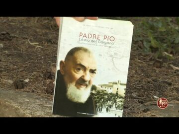 Giovanni Savino Il Distratto Attratto Da Padre Pio (Dritto Al Cuore 16 Settembre 2023)