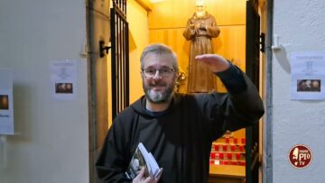 Padre Pio And His Promise To The Holy Souls​ (The Voice Of Padre Pio 18 Novembre 2023)​