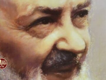 Feliz Navidad. La Voz Del Padre Pio. Fr. Hugo Mejia Morales