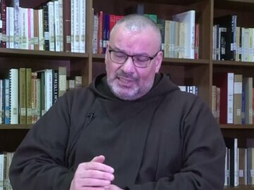 Cercando Padre Pio: Una Ricerca Appassionante