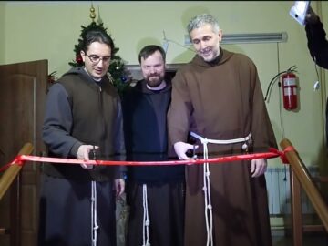 La “Casa Padre Pio” Di Kiev Ospita Il Progetto “Le Madri Di Casa Padre Pio”