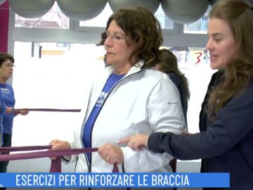 ESERCIZI PER RINFORZARE LE BRACCIA (Un Giorno Un Allenamento 12 Marzo 2024)