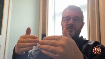 Stay Awake. The First Sunday Of Advent. We Say Thanks… (The Voice Of Padre Pio 2 Dicembre)