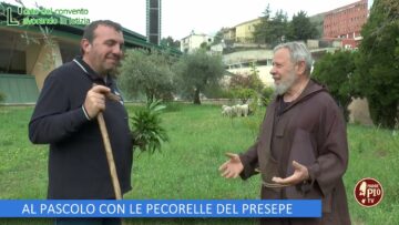 AL PASCOLO CON LE PECORELLE DEL PRESEPE (LOrto Del Convento 20 Aprile 2024)