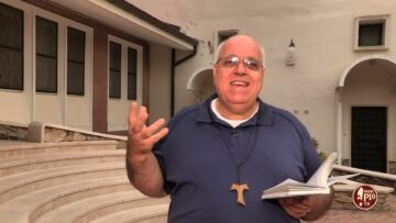 Gli Atteggiamenti Di Padre Pio Dinanzi AllEucarestia (Dritto Al Cuore 16 Ottobre 2024)