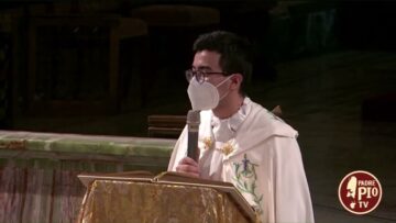 Dio Ci Accoglie Nonostante I Nostri Interrogativi. Adorazione Eucaristica Vocazionale