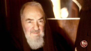 Padre Onorato Aveva Gli Occhi, Le Orecchie, Le Manie E I Piedi Attenti A Padre Pio
