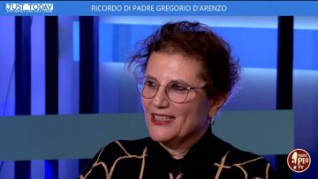 Padre Gregorio E I Suoi Malati Di Casa Sollievo Della Sofferenza