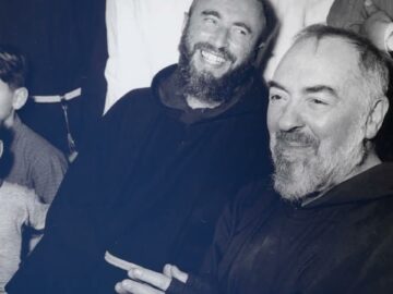 Il Santo Rosario – Itinerari Domenicali 3 Maggio 2025