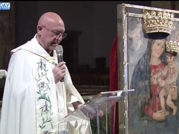 Rosario Dei Giovani Con L’Uff Accoglienza Del Santuario
