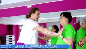 ESERCIZI DI ALLUNGAMENTO MUSCOLARE (Un Giorno Un Allenamento 24 Giugno 2025)