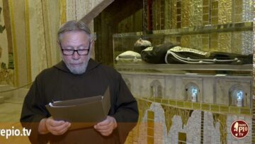 Caro Padre Pio, Aiutami A Trovare Lavoro