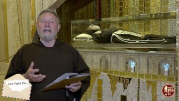Caro Padre Pio, Ti Ringraziamo Per Essere Stato Accanto A Noi Nei Momenti Difficili
