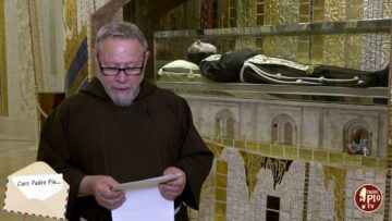 Caro Padre Pio, La Mia Anima è Triste, Sono Disperata