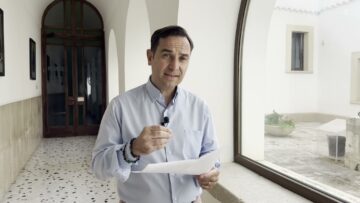 Un Statua Per Padre Pio