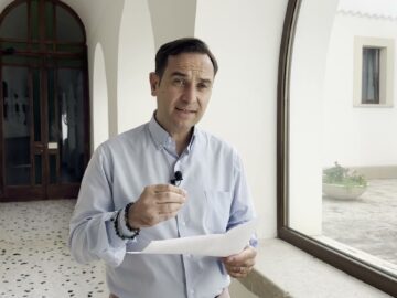 Un Statua Per Padre Pio