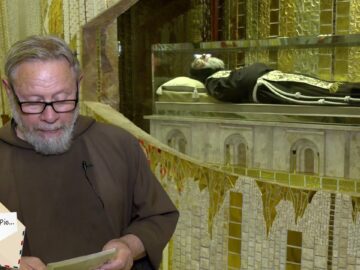 Caro Padre Pio, Dammi La Forza Per Accudire I Miei Suoceri Anziani