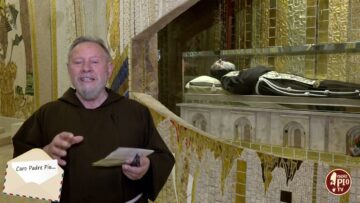 Caro Padre Pio, Ti Prego Di Non Far Soffrire Mia Nonna Dalla Sua Malattia