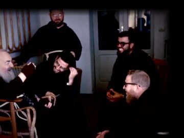 Il Mondo Di Padre Pio. Carlo Campanini: «Siamo Due Poveri Artisti», Padre Pio: «Siamo Tutti Poveri».