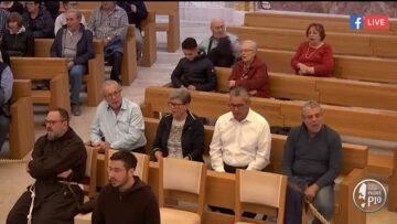 #SantoRosario – Misteri Gloriosi – 13 Ottobre