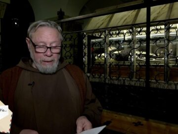 Caro Padre Pio, Grazie Per Aver Salvato Mio Figlio Dal Mio Grembo