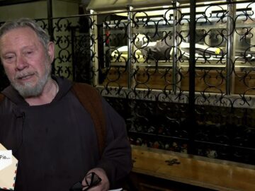 Caro Padre Pio, Prega Per Tutti I Defunti Del Mondo