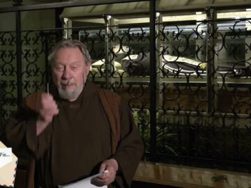 Caro Padre Pio, Ti Chiedo Una Preghiera Per La Pace Nel Mondo