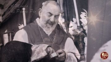 Il Mondo Di Padre Pio. Padre Pio Non Invecchia, Non Muore, è Sempre Lo Stesso.​