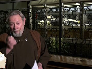 Caro Padre Pio, Aiutami A Comprendere I Problemi Di Ogni Giorno