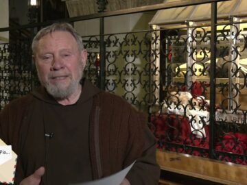 Caro Padre Pio, Ti Prego Illumina La Strada Che Dovrò Percorrere