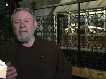 Caro Padre Pio, Soffro Tanto La Solitudine, Aiutami A Trovare Una Compagna