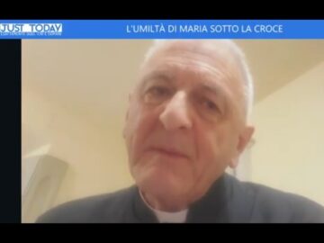 L’Umiltà Di Maria Sotto La Croce – Padre Mario Piatti