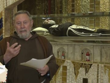 Caro Padre Pio, Ti Chiedo Di Guarire La Mia Mamma E Falla Stare Sempre Bene