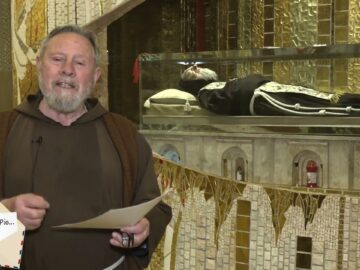 Caro Padre Pio, Ti Scrivo Per Chiedere La Tua Intercessione E Le Preghiere Dei Frati
