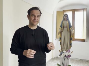Padre Pio: La Madonna Mi Tratta Come Se Fossi Il Suo Unico Figlio