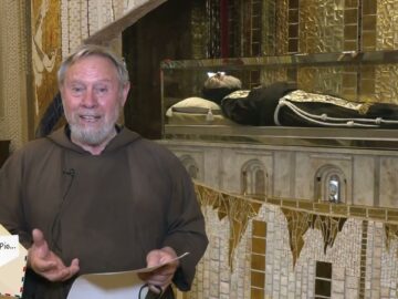 Caro Padre Pio, Ti Affido Il Bene Più Grande Che Ho, La Mia Famiglia